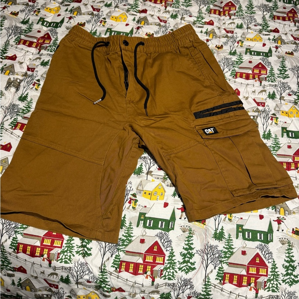 Mens caterpillar shorts w 34